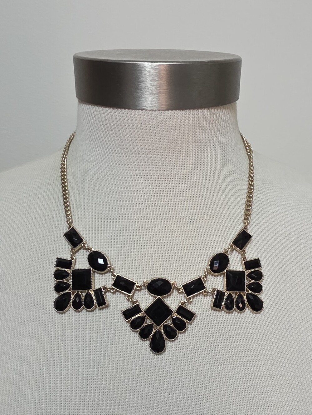 Black Goldtone Statement Necklaces 20"